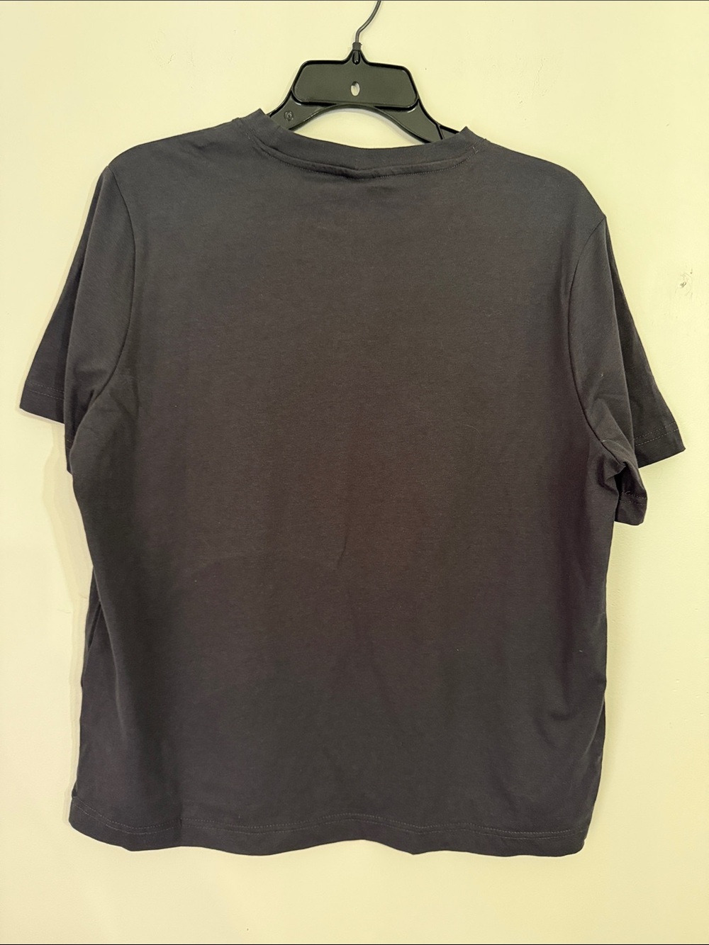 H&M Cannes 1980 Black T Shirt NWT Size Medium - Picture 4 of 4